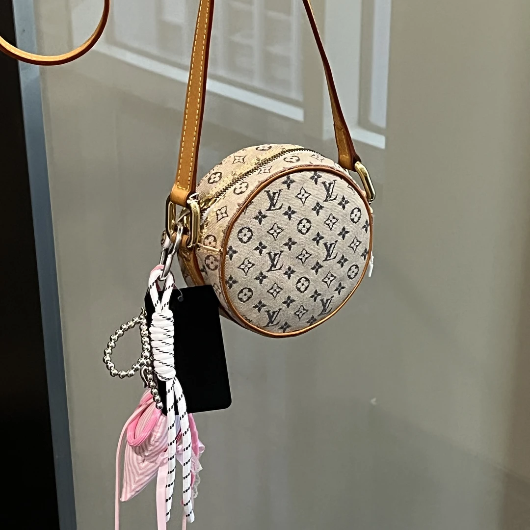 95新 LouisVuitton/路易威登 lv老花小圆饼单肩斜跨包/3995125
