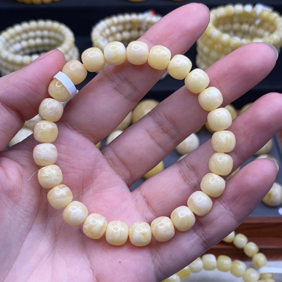 蜜蜡未镶嵌珠宝奇石8.5