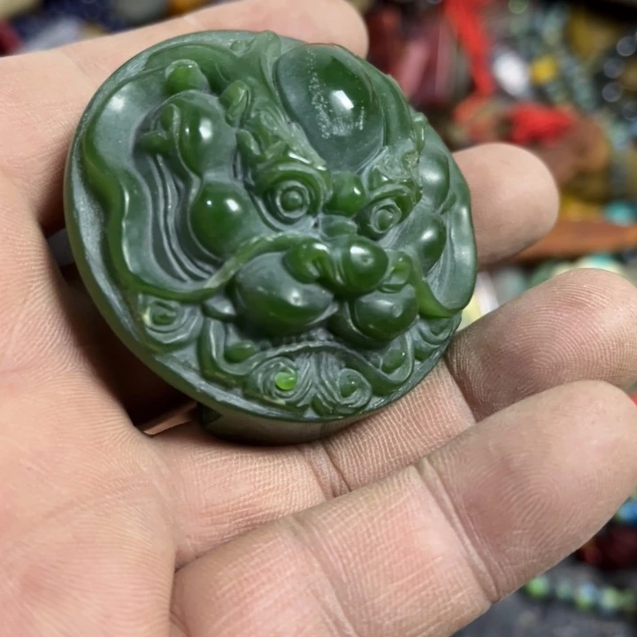 未镶嵌和田玉（糖玉）挂件