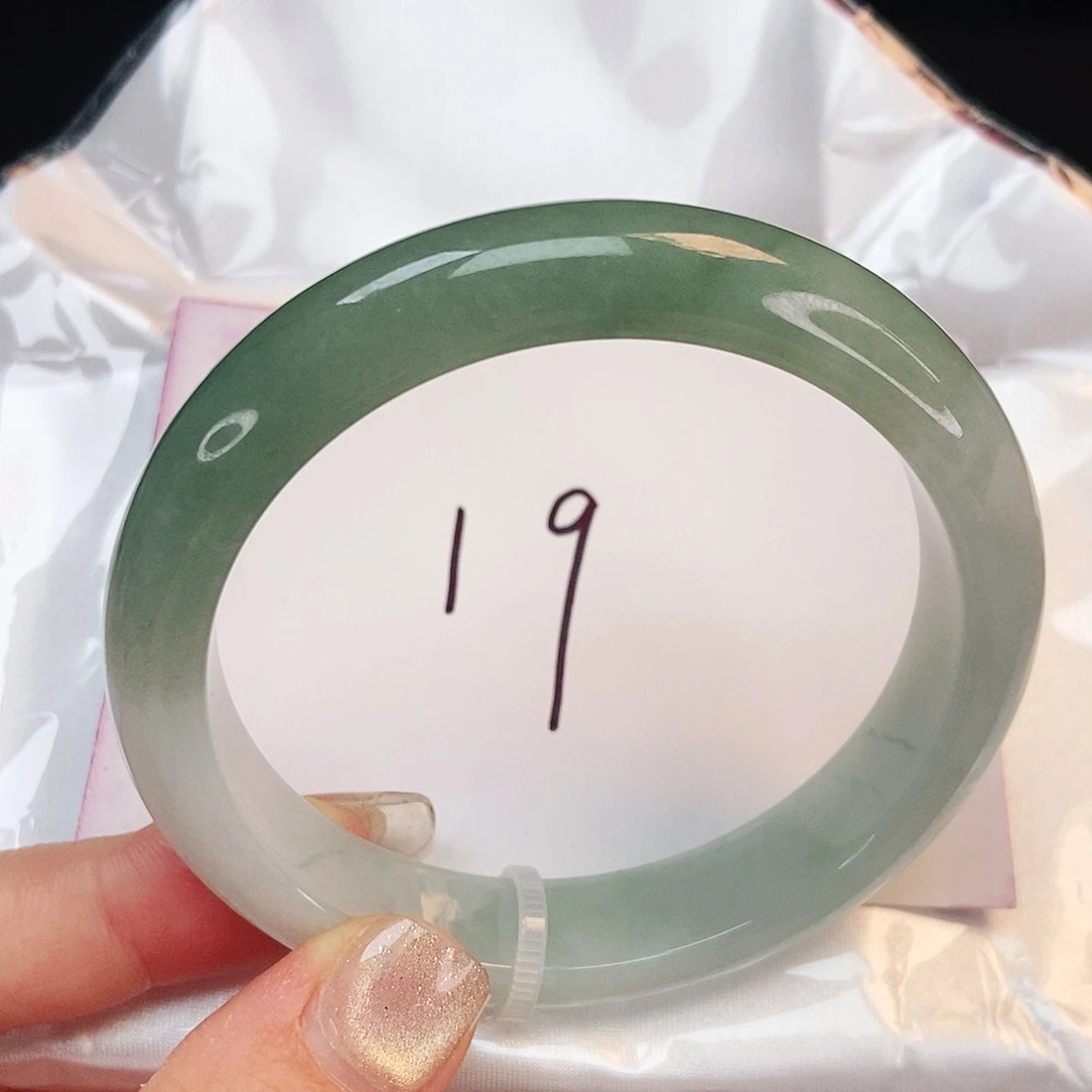 翡翠手镯未镶嵌59➕半山水