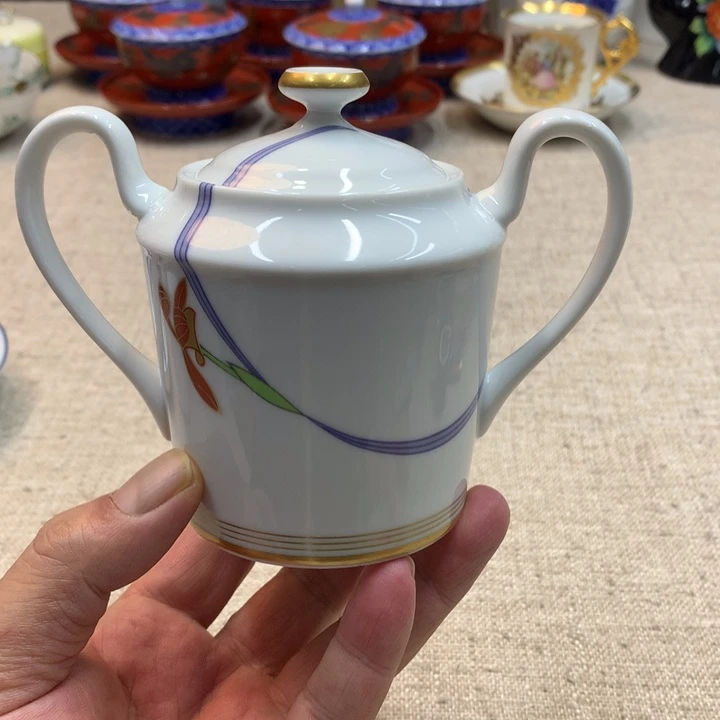 金瓷阁家的美丽瓷器