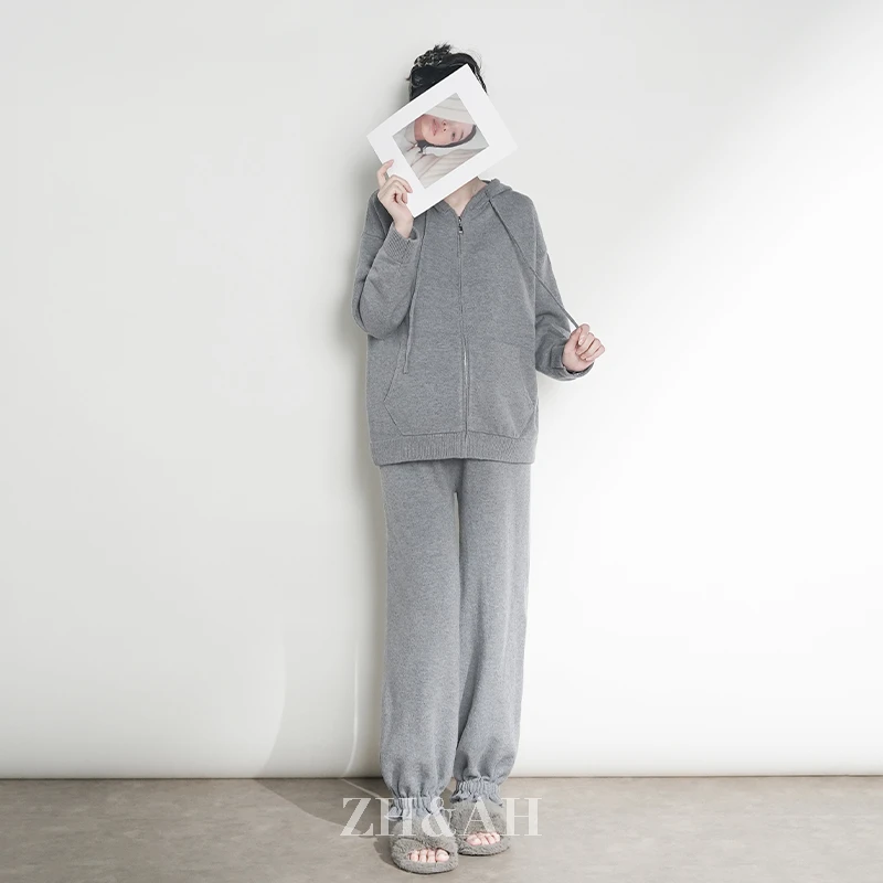 ZH&AH【芬尼】冬季新款时尚气质百搭设计感孕期简约通勤毛衣套装裤