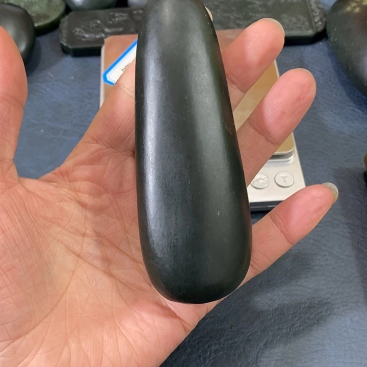 忧***光和田玉未镶嵌挂件