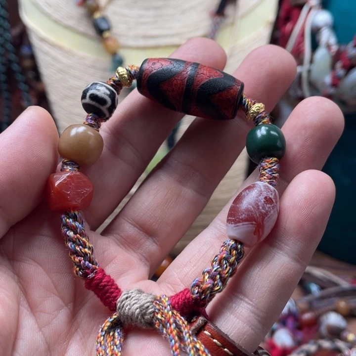 玛瑙/玉髓颈饰未镶嵌