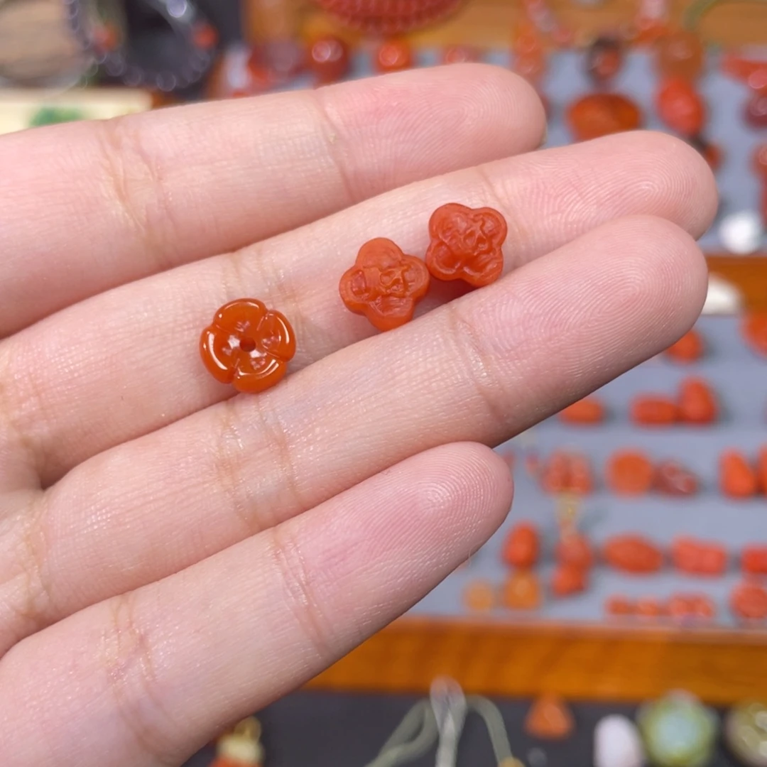 花***朵未镶嵌桂花财福牌南红玛瑙