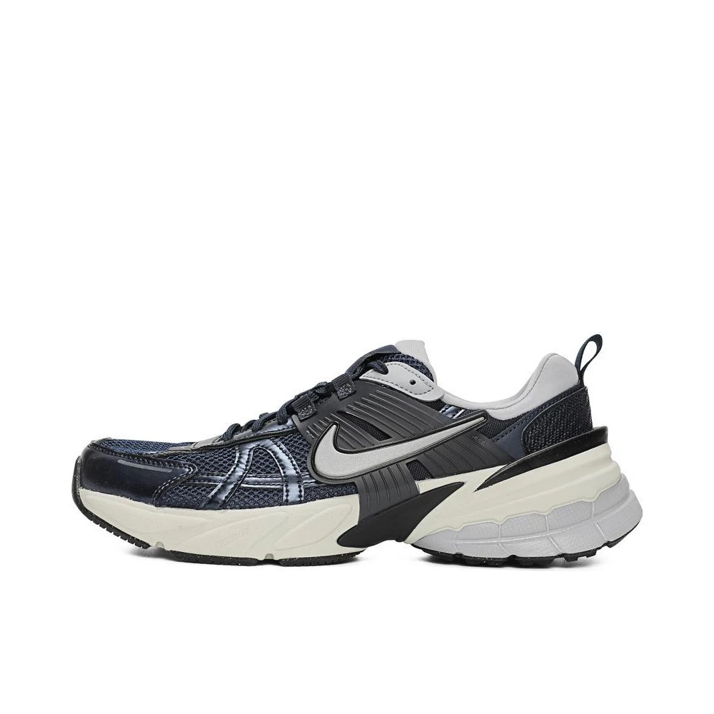 【耐克/就近门店发货】NIKE男子V2K RUN经典老爹鞋休闲鞋HJ4497-400