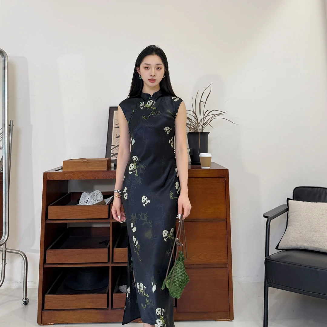 euri溪涧松烟丨100桑蚕丝19姆米素绉缎45°斜裁旗袍连衣裙-MY6031