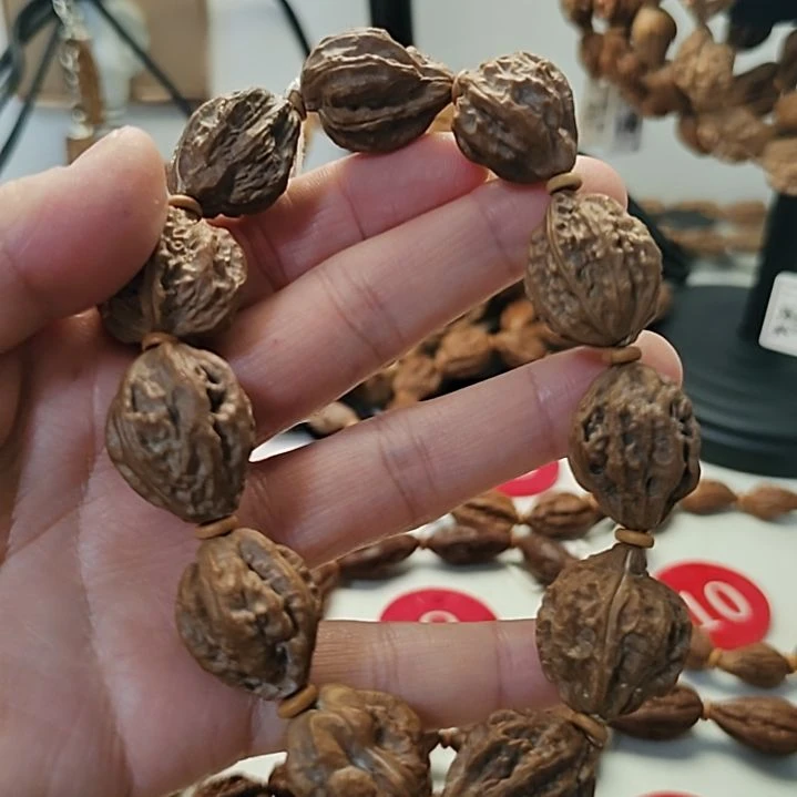 文玩核桃手串仅**见波波7元宝钱袋