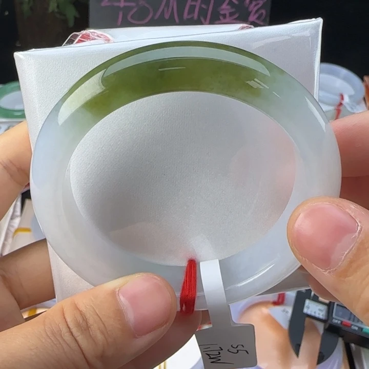 未镶嵌手镯翡翠翡翠手镯