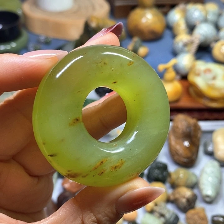 未镶嵌蛇纹石玉花玉