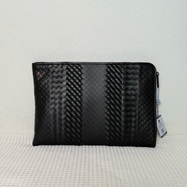 95新 BOTTEGA VENETA/葆蝶家 4764/男士时尚黑色全皮编织手拿包