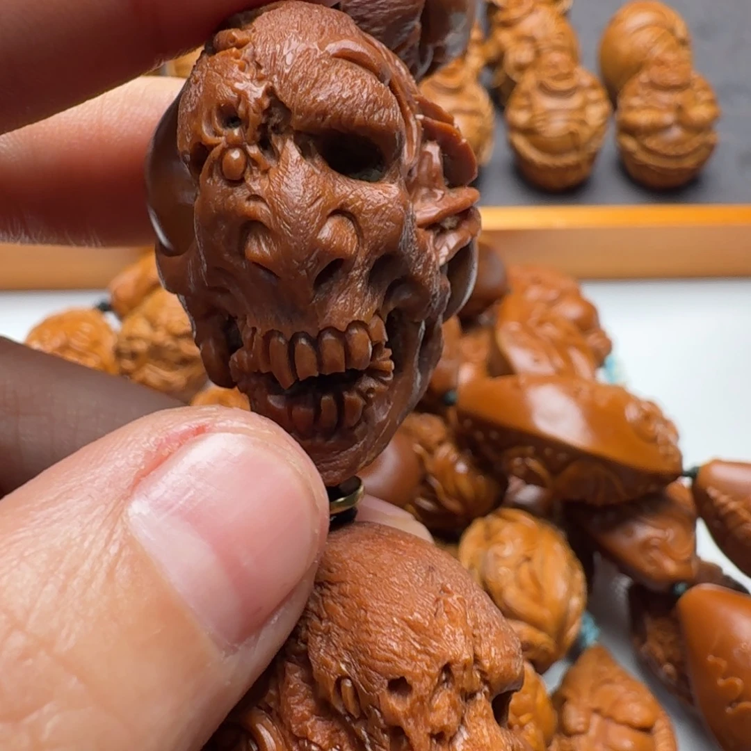 醉***笑大叶紫檀（黑酸枝木类）