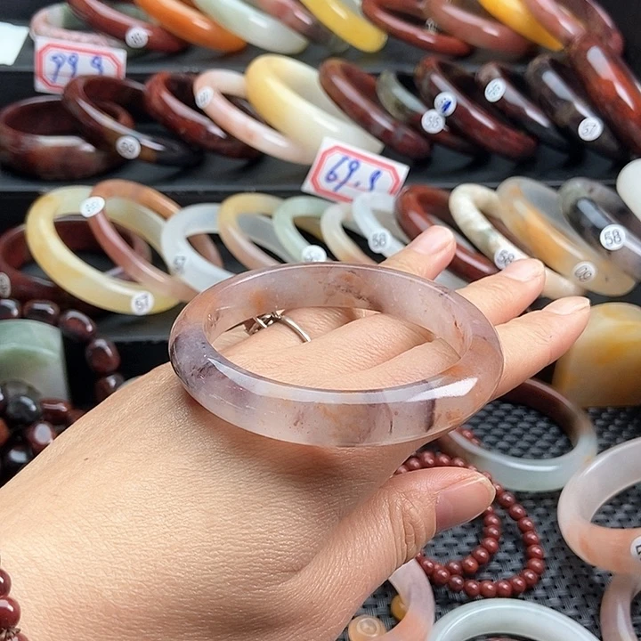 石英质玉手镯未镶嵌譚*甜