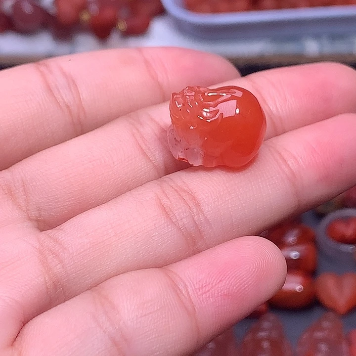 未镶嵌南红玛瑙珠宝半成品貔貅