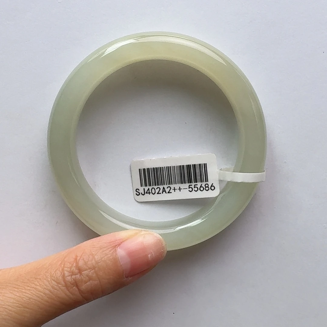 和田玉未镶嵌手镯56