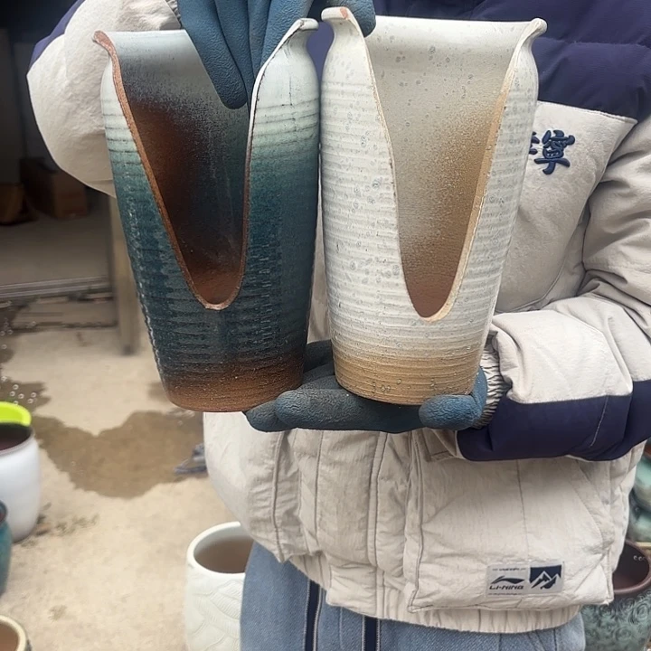 紫砂茶碗缺口瑕疵两个口径13高23