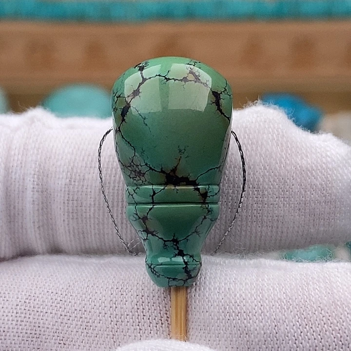 绿松石未镶嵌珠宝奇石13