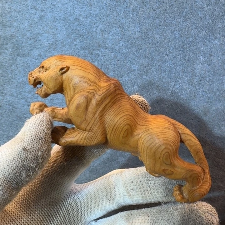 崖柏摆件手把件等