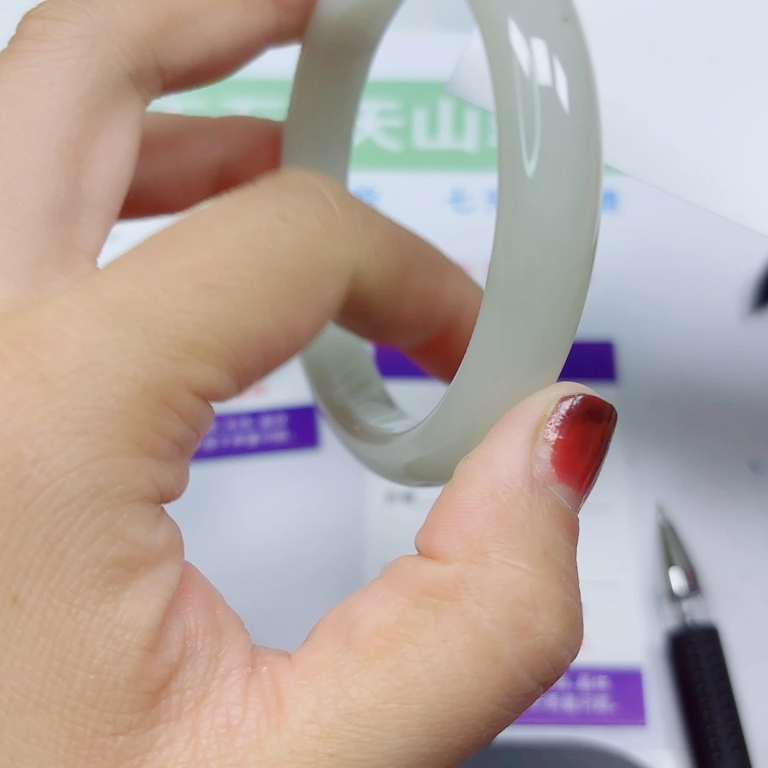 石英质玉未镶嵌手镯72/5960