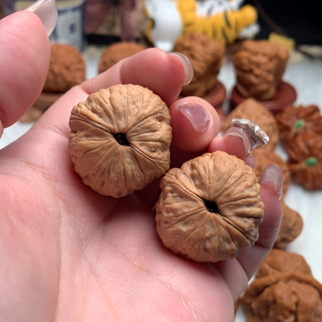 文玩核桃把件30乾坤元宝