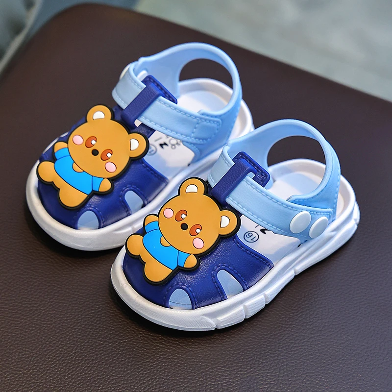 儿童凉鞋夏季女宝宝包头塑胶防滑踩屎感男外出沙滩小兔子凉鞋防滑
