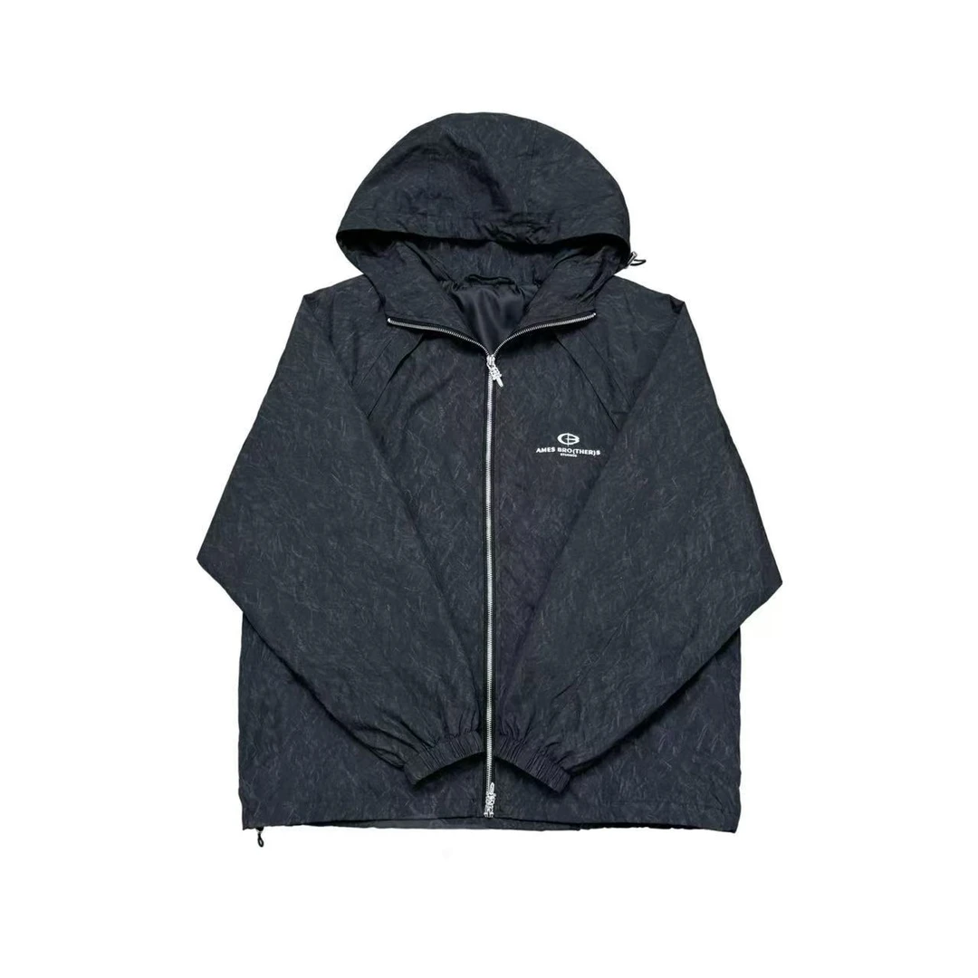 [N]黑色渲染十字设计款时尚潮流宽松戴帽儿童拉链外套（春日满满