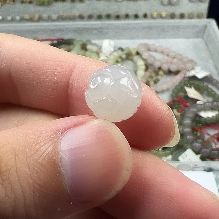 和田玉未镶嵌珠宝半成品