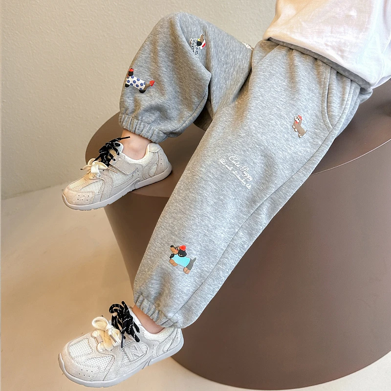 儿童休闲裤春秋2025新款女孩宝宝洋气百搭卫裤韩版春秋季运动裤子