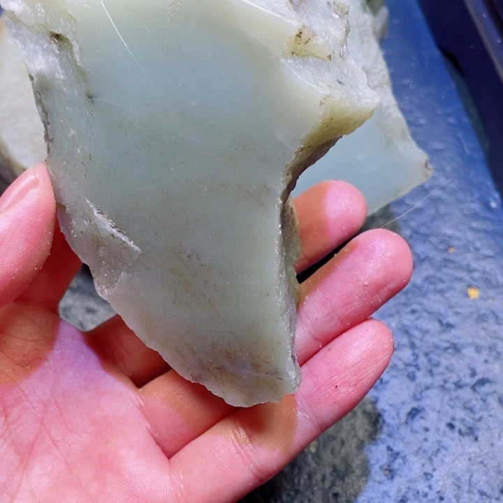 和田玉未镶嵌珠宝半成品