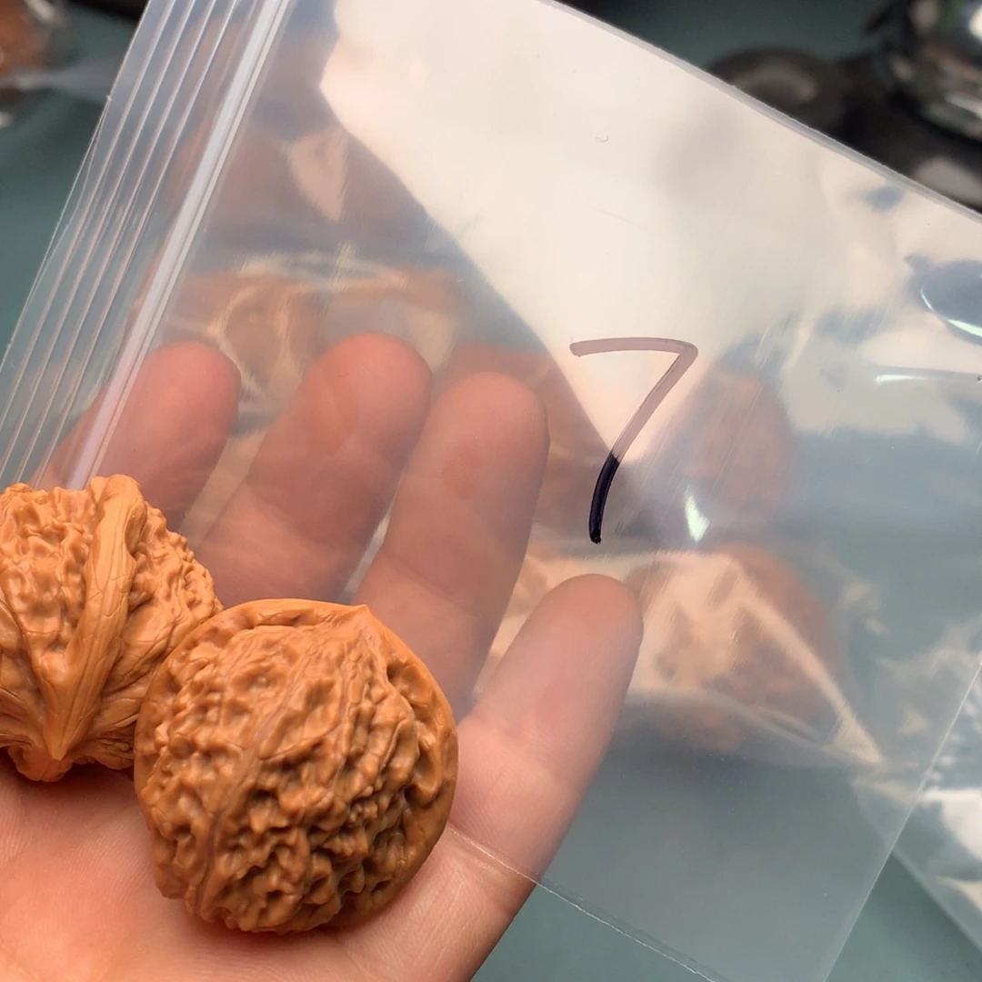 文玩核桃把件笑**华荔枝7