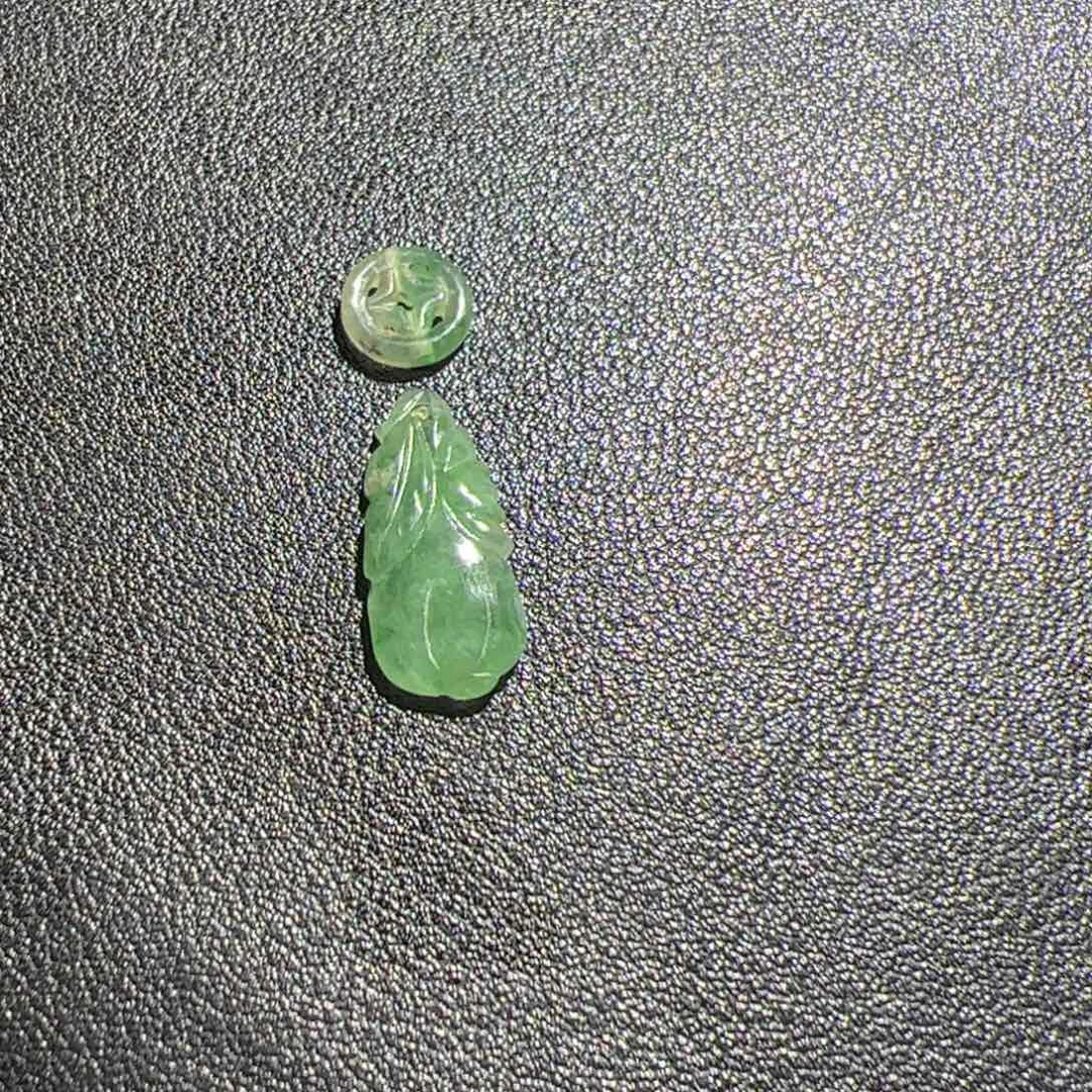 颈饰未镶嵌翡翠W***.翡翠小铜钱