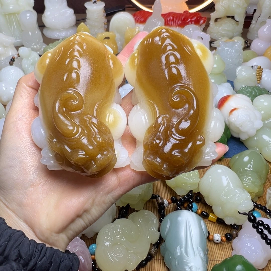 石材手工雕刻一对糖白大貔貅