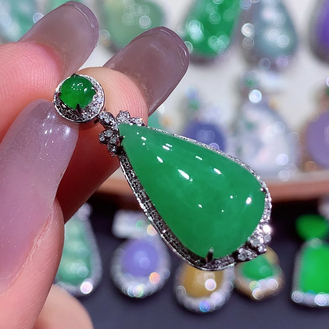 翡翠18K金镶嵌吊坠(不含链)