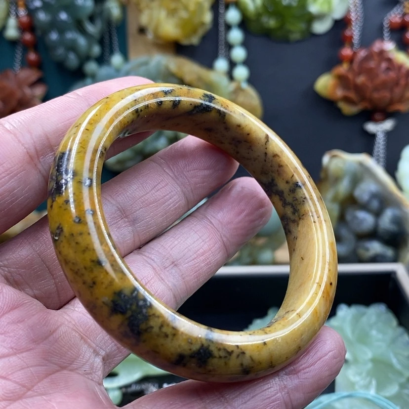 【闪购商品】未镶嵌岫玉手镯56