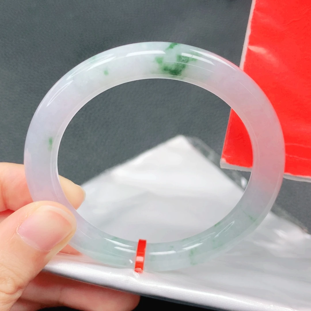 翡翠未镶嵌手镯52圈