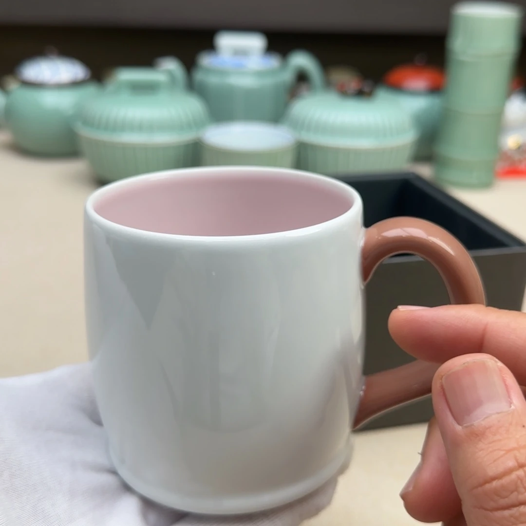 瓷片哈哈哈哈哈哈哈哈哈