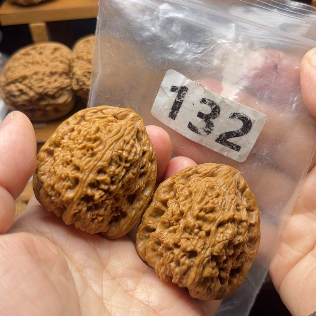 吊坠文玩核桃高炮41姜黄皮微修