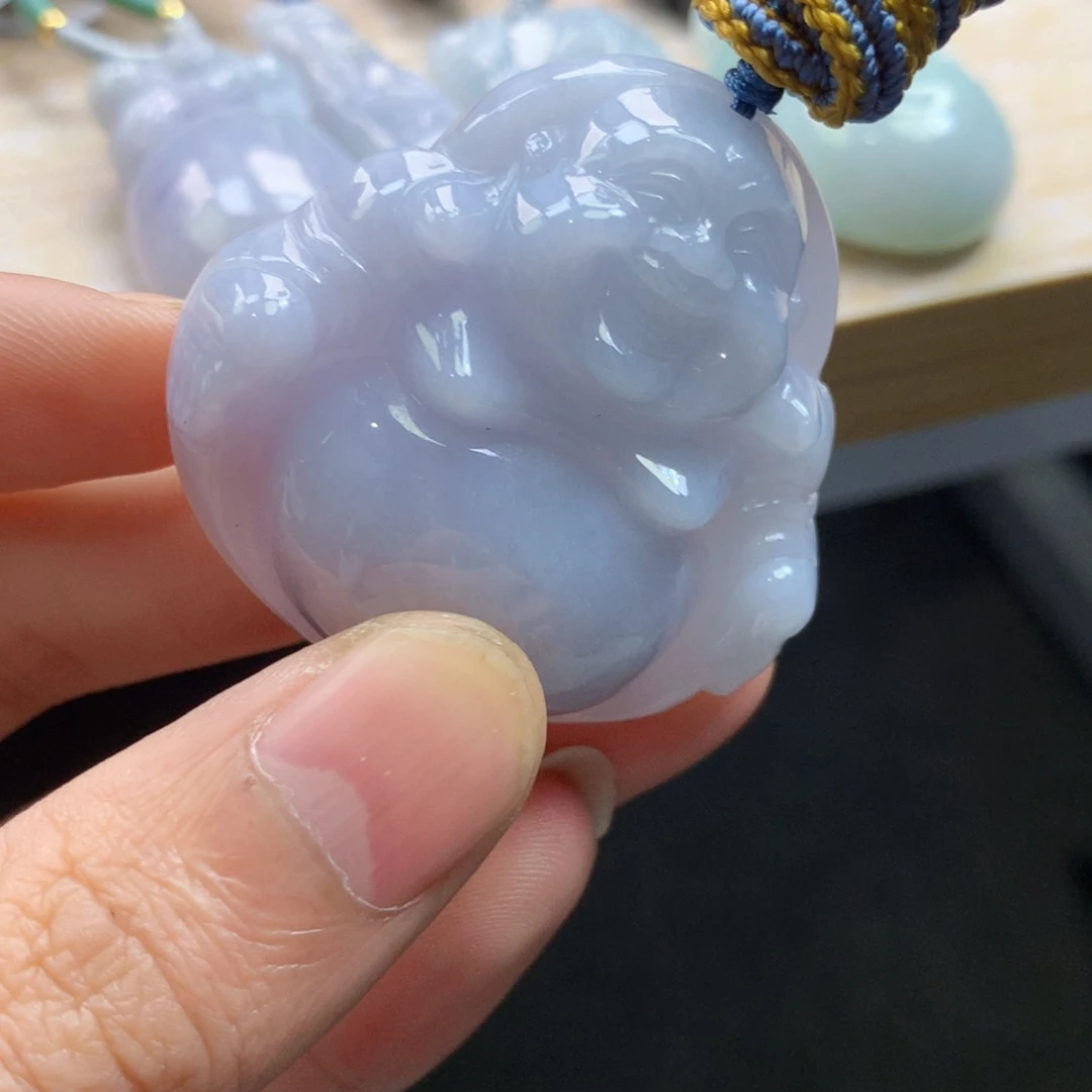 颈饰未镶嵌翡翠吊坠