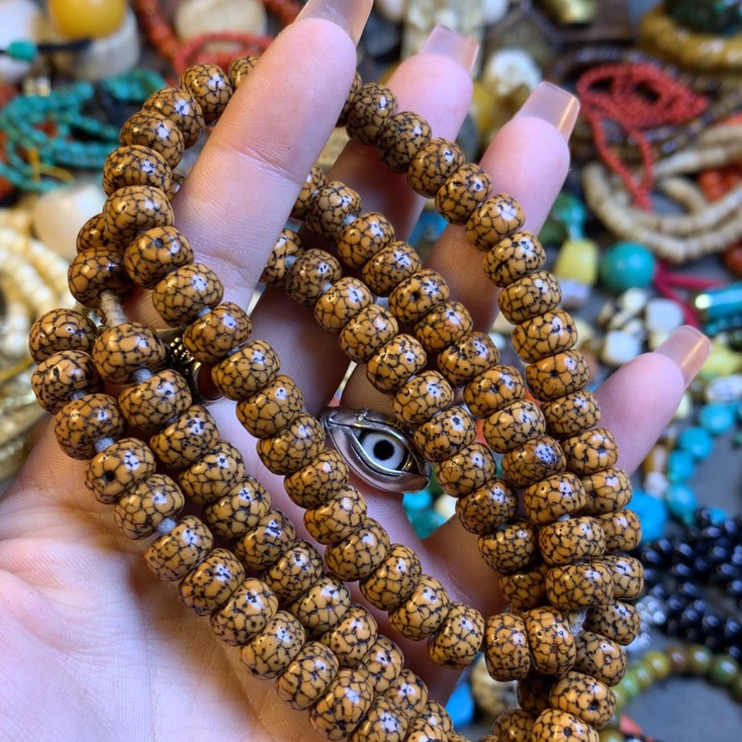 莲花菩提吊坠…………………