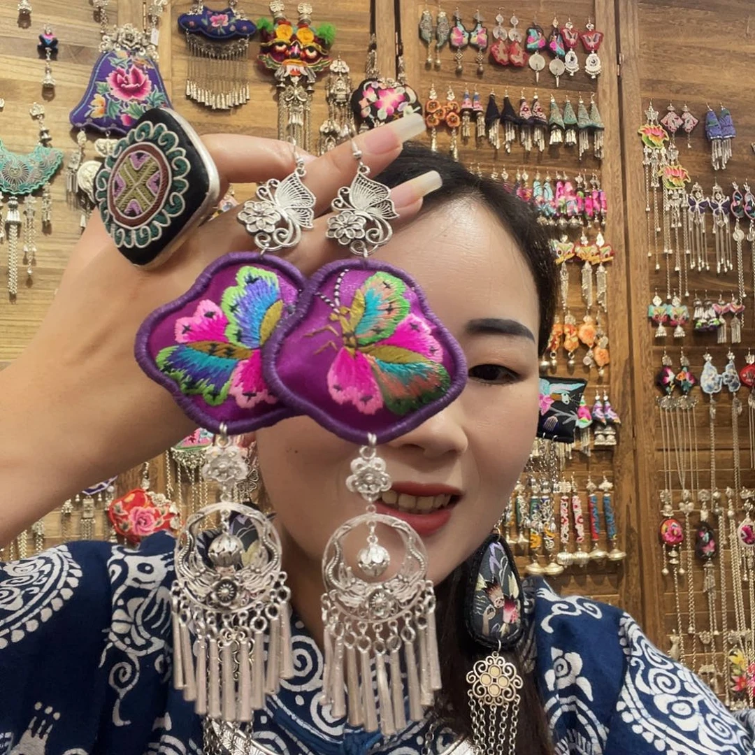 织绣纯手工制作苗绣耳环