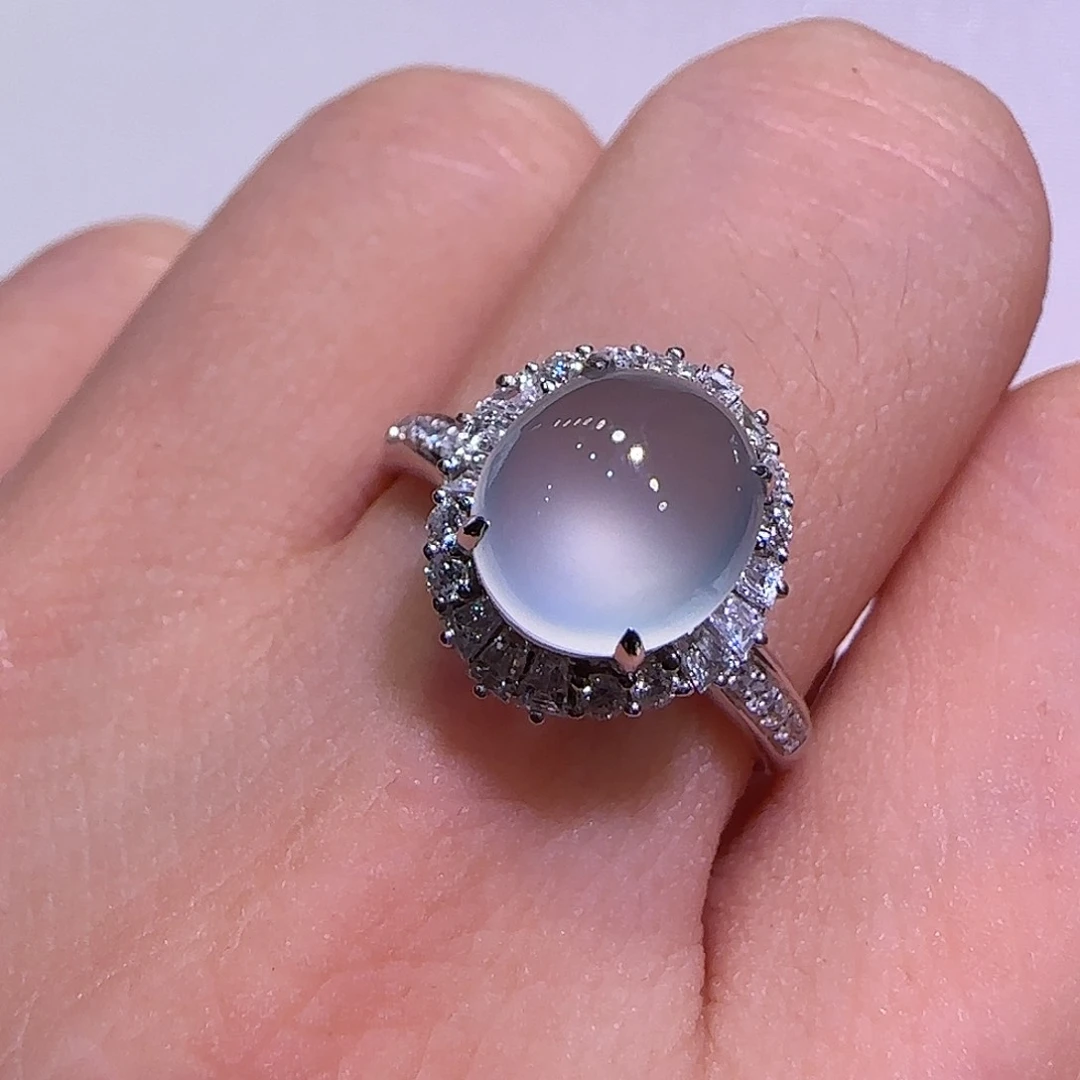 翡翠戒指18K金镶嵌戒指