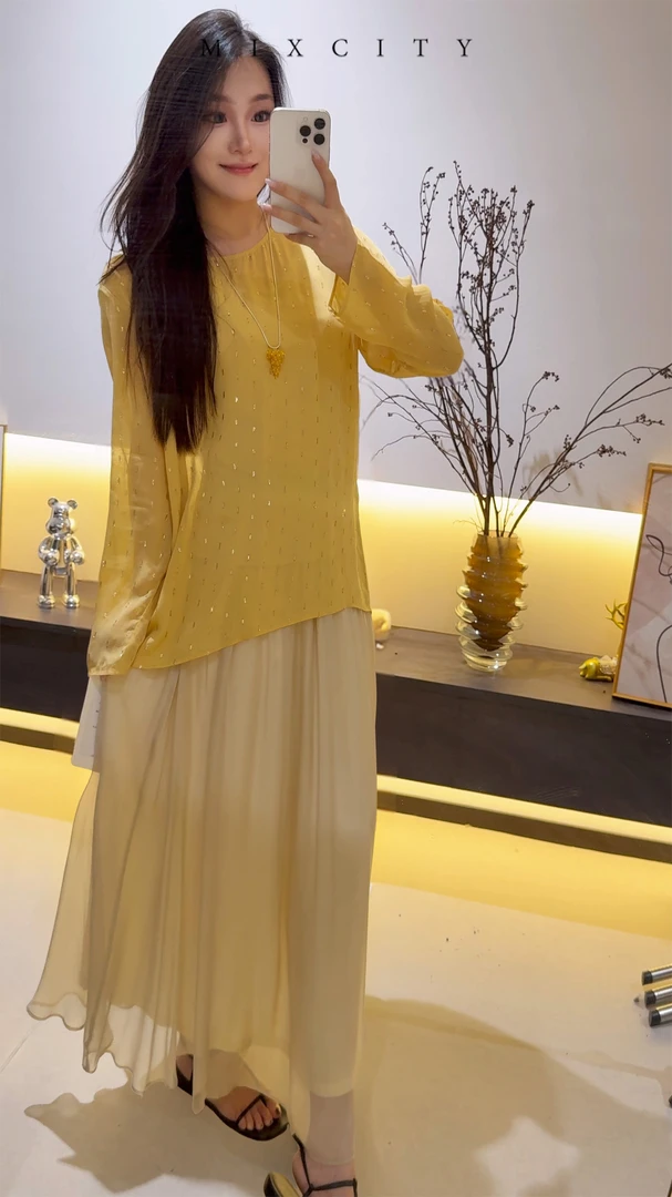 【亚楠本楠】流金雨◆超薄微透金丝剪花人丝衬衫7983