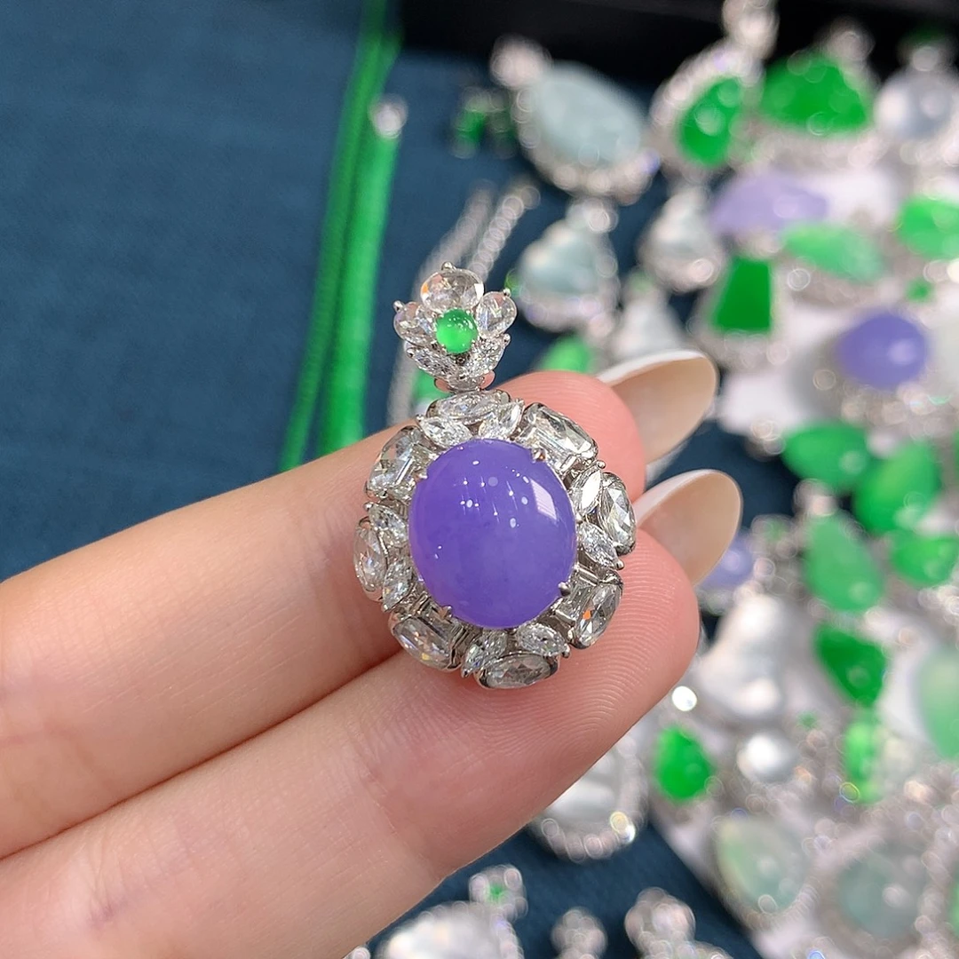 S****翡翠18K金镶嵌颈饰红春紫蛋面 第一笔3万 48小时鉴赏期