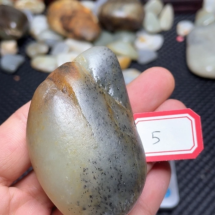 未镶嵌和田玉挂件5