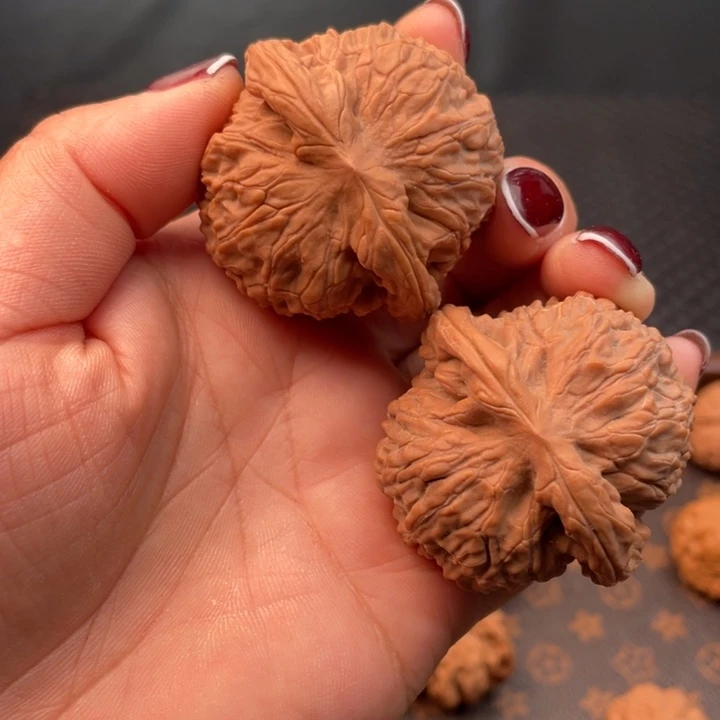 吊坠文玩核桃金麒麟
