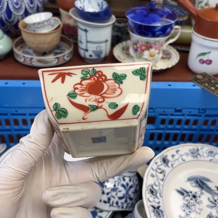 他家瓷器真美…开播了