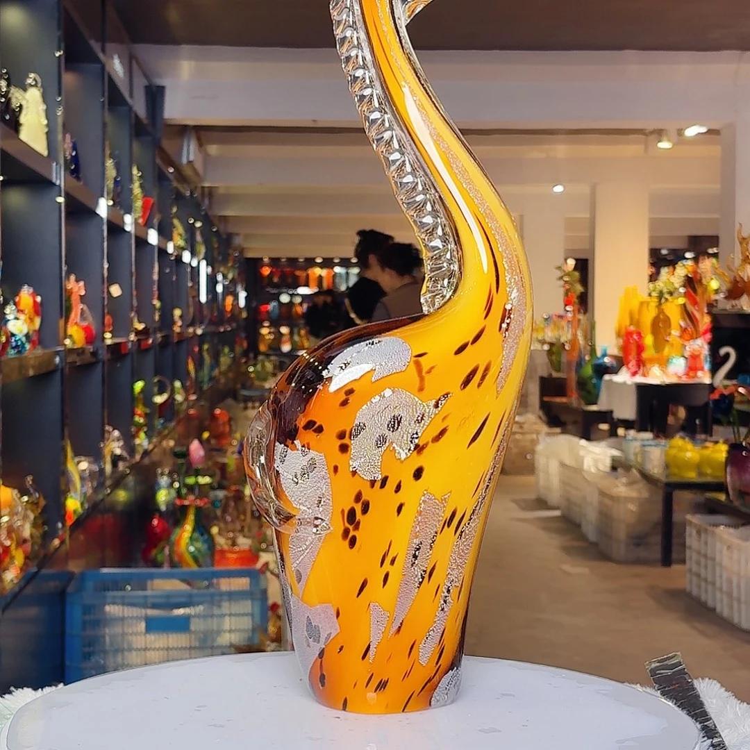 茶宠琉璃岛上有个叫小白