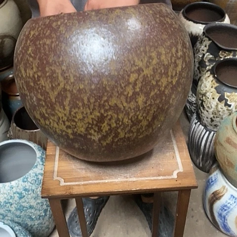 紫砂花盆口23高度27铁锈