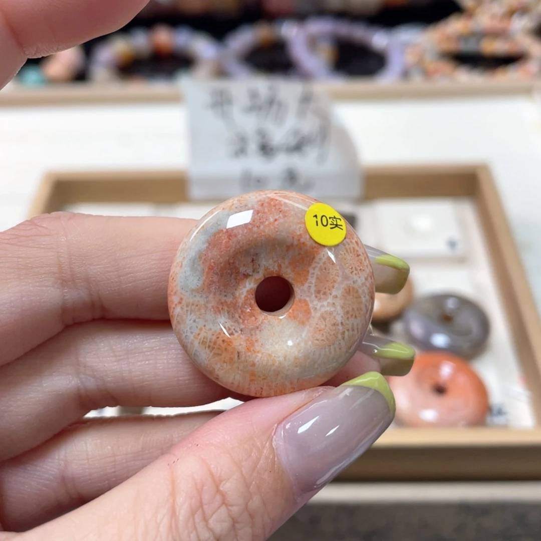 硅化珊瑚（珊瑚玉）手链未镶嵌娟*363