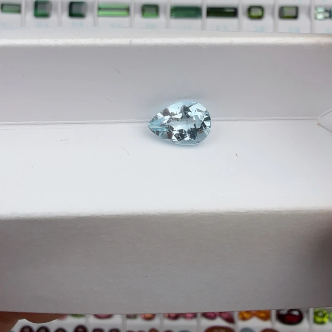 海蓝宝石裸石天然1.78克拉